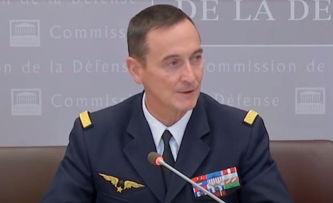 Глава французского Генштаба призвал готовиться к войне с Россией, чтобы ее избежать Глава французского Генштаба призвал готовиться к войне с Россией, чтобы ее избежать