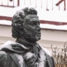 189 лет назад не стало Пушкина: Петербург почтил память «Солнца русской поэзии»