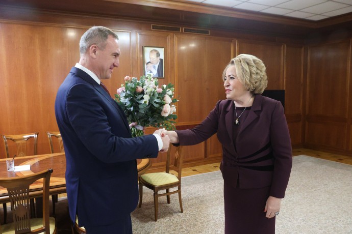 Матвиенко отметила динамичное развитие Югры Матвиенко отметила динамичное развитие Югры