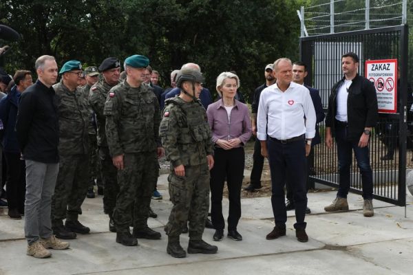 Пограничный синдром: фон дер Ляйен встала под дула белорусских автоматов — RMF24