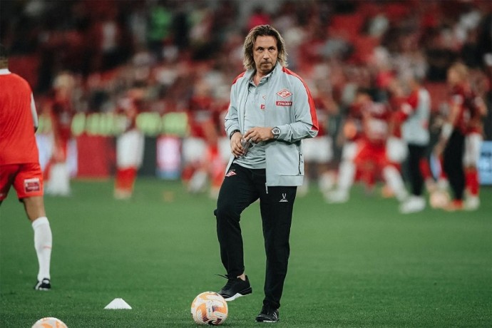 Мостовой: "Если Бабаев уйдёт в "Спартак", снова убедимся, что деньги важнее эмблемы"