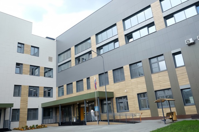 В Кирове приняли новую школу на Рудницкого