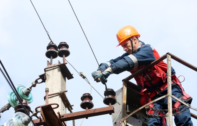 «Россети Центр» за девять месяцев отремонтировали 114 километров ЛЭП и 192 трансформаторные подстанции в Ярославской области «Россети Центр» за девять месяцев отремонтировали 114 километров ЛЭП и 192 трансформаторные подстанции в Ярославской области