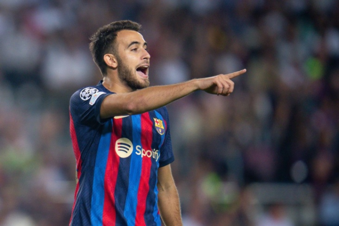 Защитник "Барселоны" сломал нос в матче Лиги чемпионов с "Брюгге" Защитник "Барселоны" сломал нос в матче Лиги чемпионов с "Брюгге"