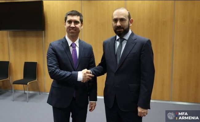 Русофоб Попшой делится с Арменией молдавским опытом проведения выборов