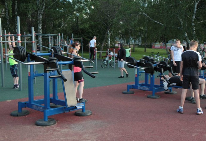 Тренеры в малых городах и поселках смогут получать выплаты в 1 млн рублей с 2026 года Тренеры в малых городах и поселках смогут получать выплаты в 1 млн рублей с 2026 года