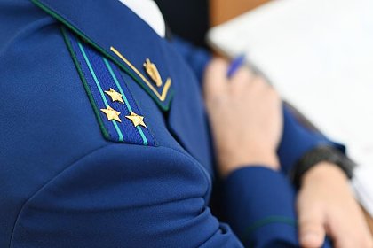 Мигрант предстанет перед судом за расправу над дочерью и истязание падчерицы и жены