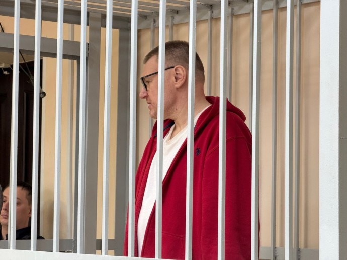 Долгих оставили под арестом