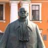 35 лет необычному императору: Михаил Шемякин раскрыл секрет своего памятника