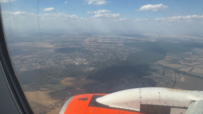 Летевший из Уфы в Шарм-эш-Шейх самолет совершил вынужденную посадку