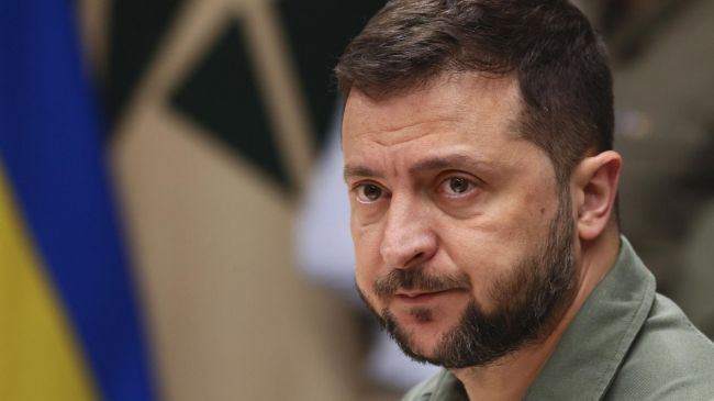 Зеленский приехал в Саудовскую Аравию