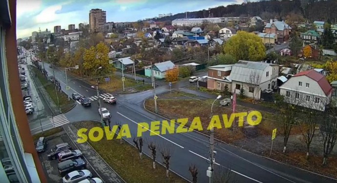 Момент жесткой аварии с машиной ДПС на улице Пушкина в Пензе попал на видео Момент жесткой аварии с машиной ДПС на улице Пушкина в Пензе попал на видео