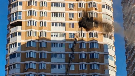 В Уфе загорелась квартира на 16-м этаже 25-этажки