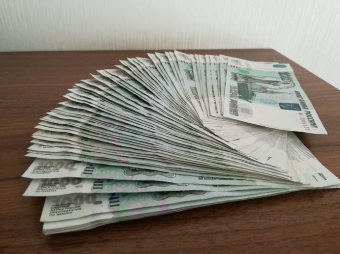 Студентка из Ярославля взяла кредиты и перевела мошенникам более 1,6 млн рублей