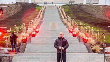 В ЛНР открыли реконструированный Мемориальный комплекс боевой славы