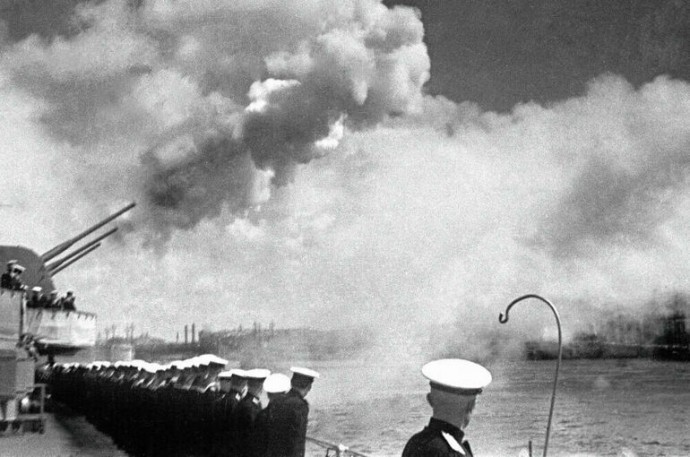 Песни Великой Победы: «Прощай, любимый город…»