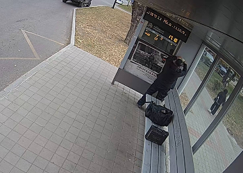 Рецидивист, нападающий на остановки в Благовещенске, вновь сходил «на дело» Рецидивист, нападающий на остановки в Благовещенске, вновь сходил «на дело»