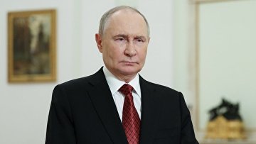 Путин назвал "Артек" одним из главных символов счастливого детства