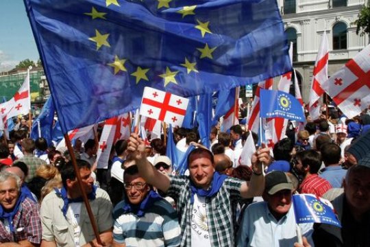 Тбилиси: дорога от храма к Евросоюзу и обратно
