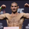 Экс-чемпиона UFC, бросившего вызов Чимаеву, дисквалифицировали на шесть месяцев