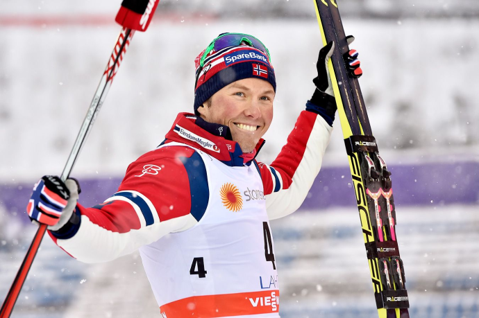 Иверсен пошутил о совместном проведении Рождества с Клебо Иверсен пошутил о совместном проведении Рождества с Клебо