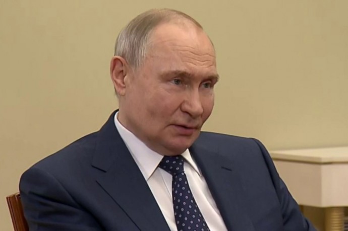 Путин: надо ещё раз проанализировать меры поддержки жителей Курской области