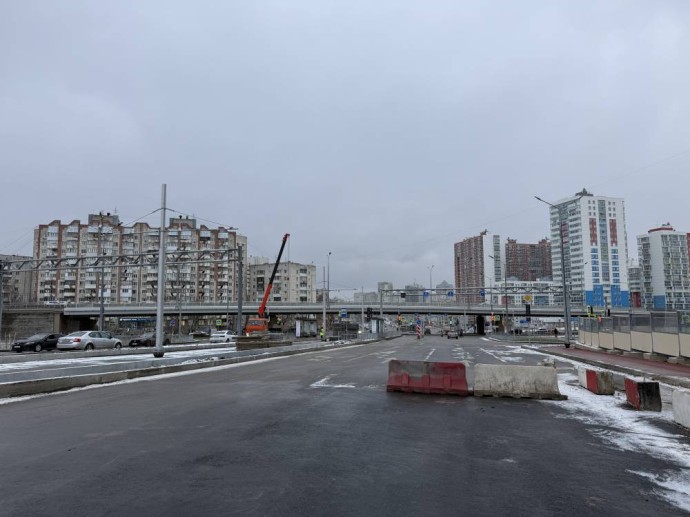 Движение по ул. Карпинского в техническом режиме планируется запустить в выходные Движение по ул. Карпинского в техническом режиме планируется запустить в выходные