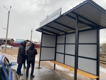 В микрорайоне Улан-Удэ установили новые остановочные павильоны