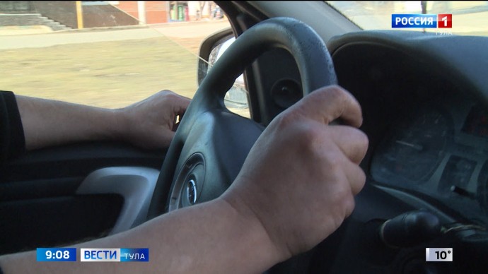 Массовое ДТП: Водителю пассажирского автобуса стало плохо за рулем