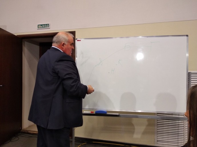 Костромского губернатора заставили преподавать английский из-за отсутствия учителей