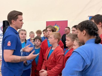 В Прикамье прошли соревнования по самбо «Время первых»