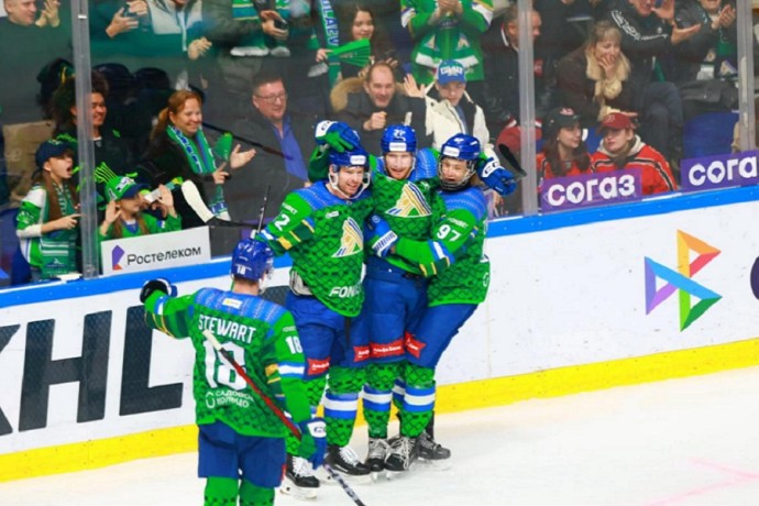 "Особо не выкладывался". Яркий дебют Кузнецова не убедил фанатов