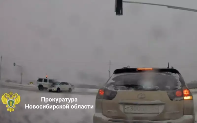 В Новосибирской области арестован водитель Mercedes-Benz после смертельного ДТП