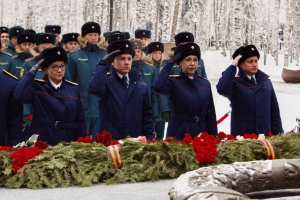 В День воинской славы сотрудники региональных следственных управлений отдали дань уважения и памяти жителям блокадного Ленинграда