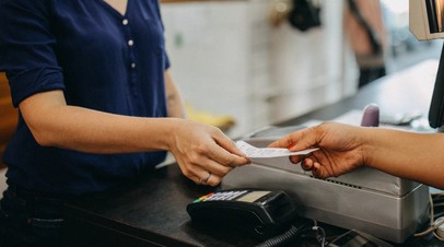 Юрист Кацайлиди: отсутствие чека — не повод для отказа в возврате товара
