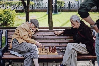 Пожилым тулякам рекомендуют заниматься музыкой, чтобы улучшить память