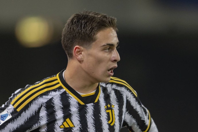 «Тоттенхэм» хочет зимой заполучить форвардов «Реала» и «Ювентуса» «Тоттенхэм» хочет зимой заполучить форвардов «Реала» и «Ювентуса»