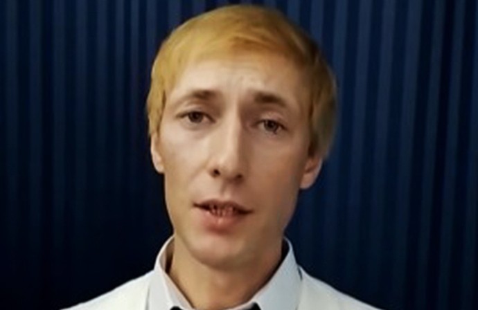Умер актер Денис Семенов