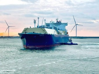 Льды Севморпути не остановили российский СПГ под санкциями: газовозы пошли через ЕС