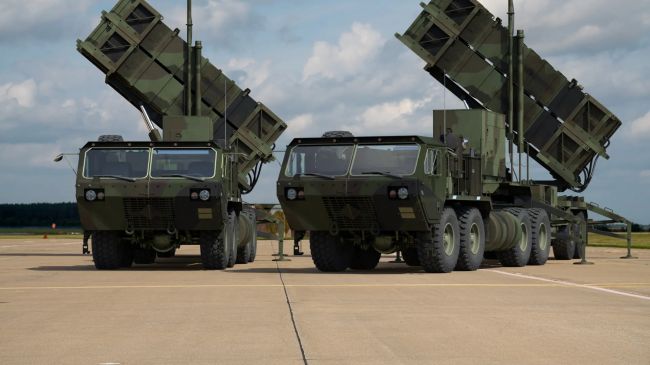 Желающих покупать у США оружие для Киева мало: Европа сама хочет наживаться на войне