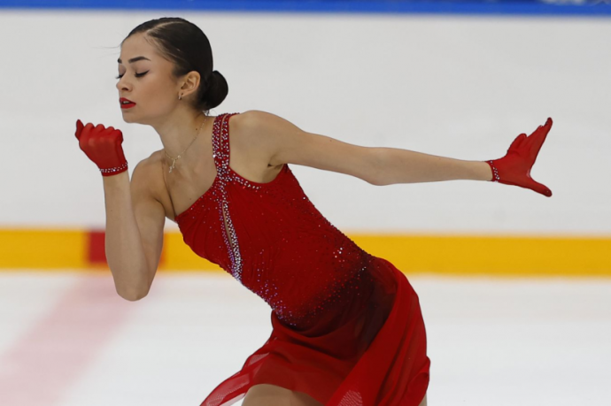 Мама Костылевой раскритиковала четверные прыжки Петросян Мама Костылевой раскритиковала четверные прыжки Петросян