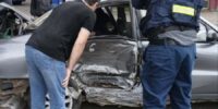 Минуты тревоги: в Астрахани спасатели освободили запертых в квартире детей