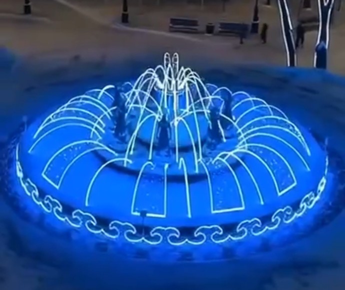 В Уфе смонтировали уличную иллюминацию и световые конструкции к Новому году В Уфе смонтировали уличную иллюминацию и световые конструкции к Новому году