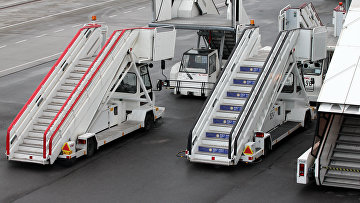 Авиаперелеты для пассажиров на электроколясках станут комфортнее Авиаперелеты для пассажиров на электроколясках станут комфортнее