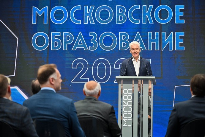 Собянин: Новый учебный год Москва встречает рекордами и современными школами