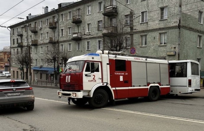 На Ленина столкнулись автобус и пожарная машина