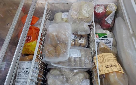 В Курской области в каждом проверенном магазине «Светофор» выявлены нарушения: изъята продукция, содержащая лекарства и посторонние жиры