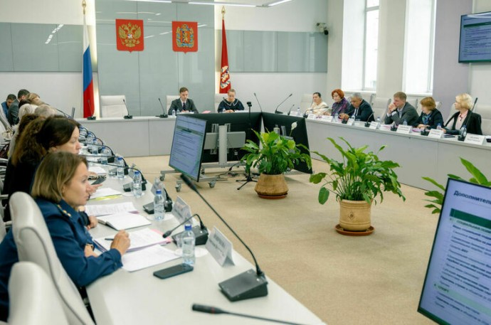 В Красноярском крае осенняя корректировка добавит средств на льготные лекарства и санавиацию