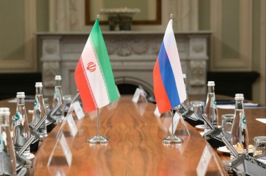 Министры обороны России и Ирана провели переговоры в Москве