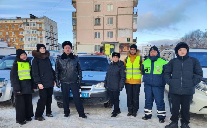 В Охе прошла акция, приуроченная ко Всемирному дню памяти жертв ДТП В Охе прошла акция, приуроченная ко Всемирному дню памяти жертв ДТП